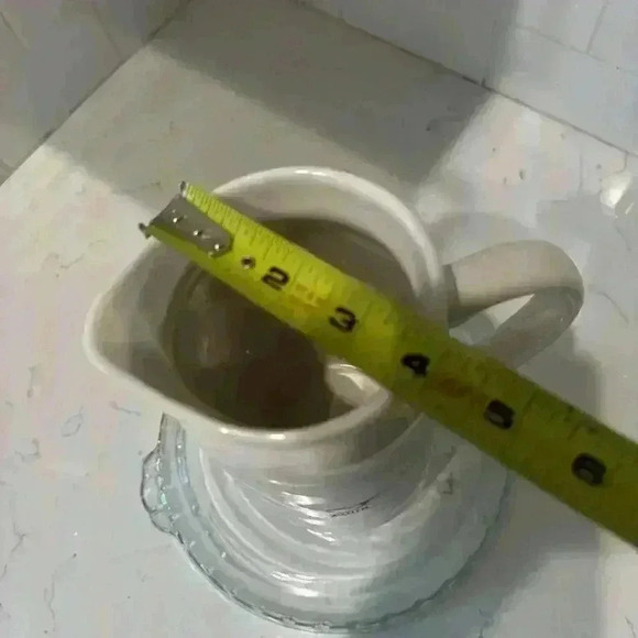 Rae Dunn Magenta Ivory Farmhouse POUR. Icon Graphic Beverage Carafe Pitcher Used - Picture 11 of 12